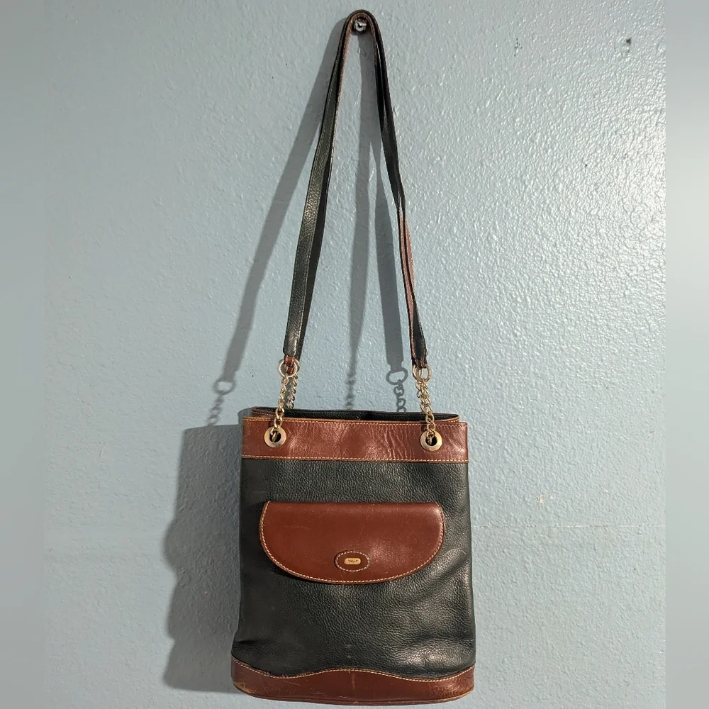 Bally. Black and Brown Leather Messenger Bag